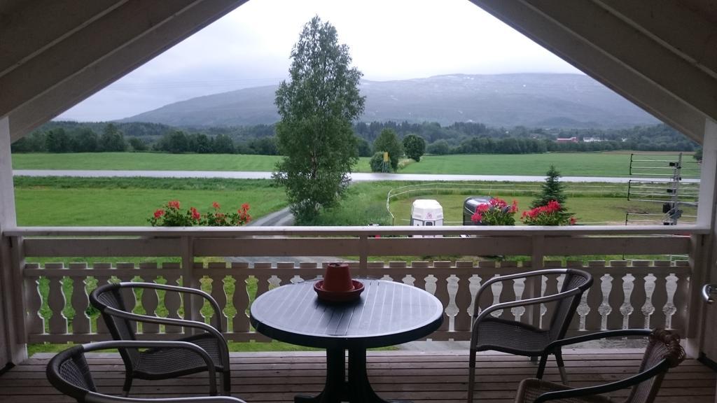 Grong Gard Guesthouse Екстер'єр фото