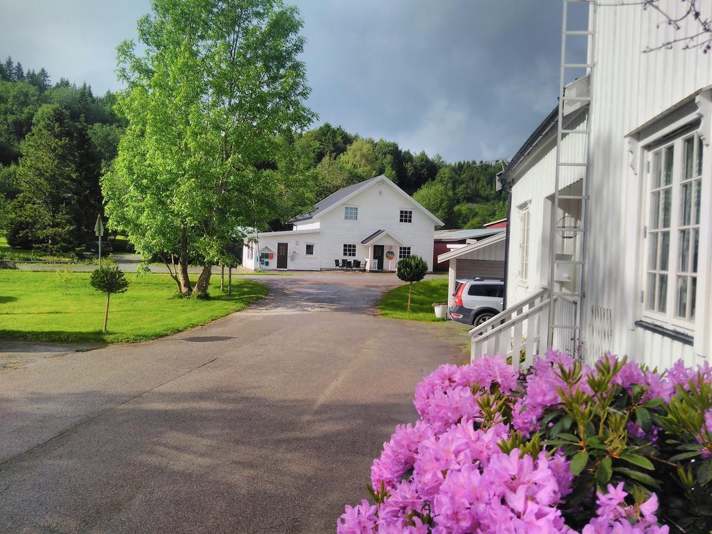 Grong Gard Guesthouse Екстер'єр фото